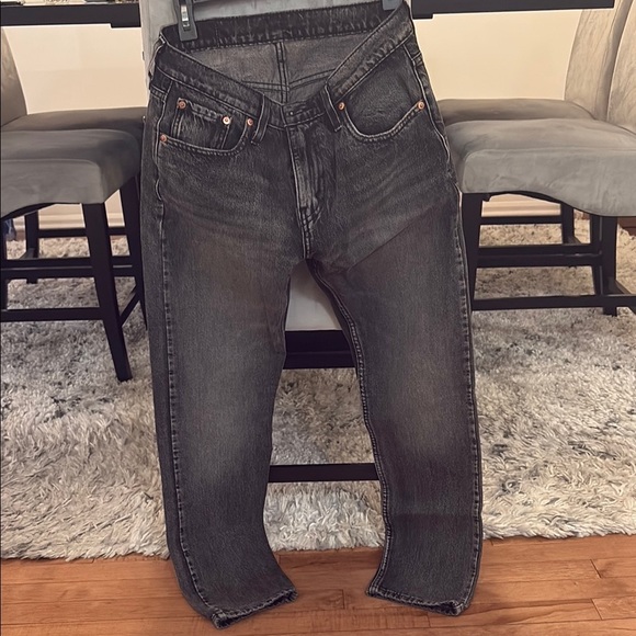 Levi's Dark Gray Straight Jeans for Men - Picture 1 of 5